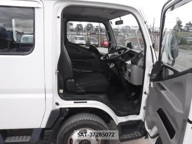 Mitsubishi CANTER 2019-09 6303165-14
