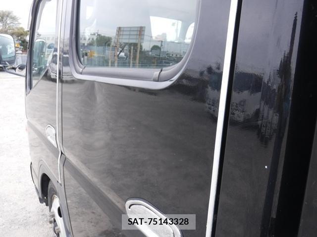 Mitsubishi CANTER 2008-11 6303187-23