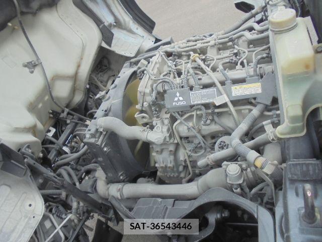 Mitsubishi CANTER 2014-10 6495826-17
