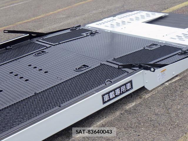 Mitsubishi CANTER 2016-12 6495781-9
