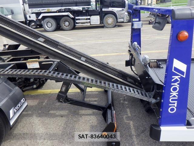 Mitsubishi CANTER 2016-12 6495781-13