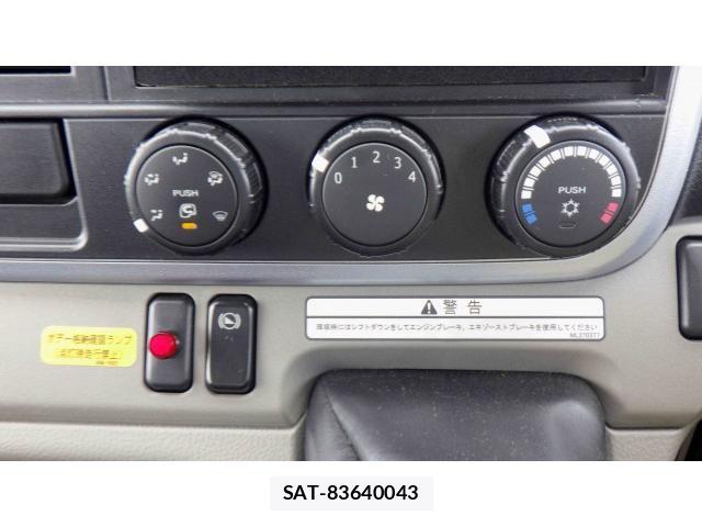 Mitsubishi CANTER 2016-12 6495781-23