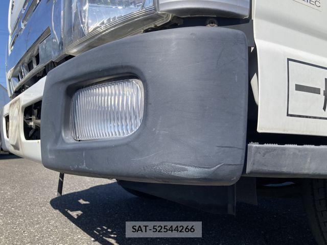 Mitsubishi CANTER 2017-02 6495825-11