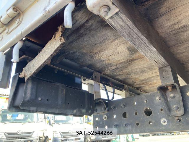 Mitsubishi CANTER 2017-02 6495825-18