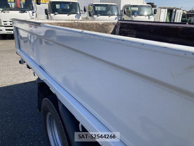 Mitsubishi CANTER 2017-02 6495825-24
