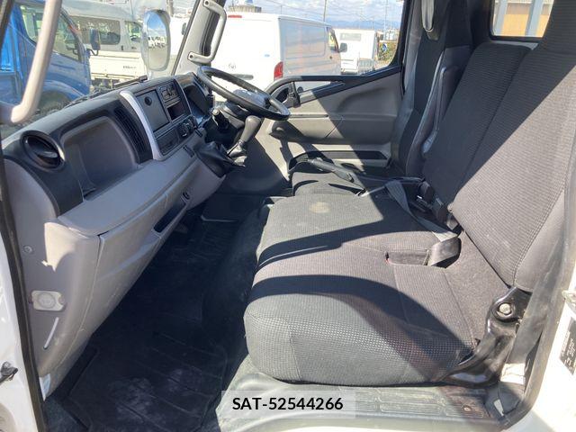Mitsubishi CANTER 2017-02 6495825-5