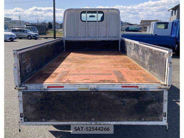 Mitsubishi CANTER 2017-02 6495825-7