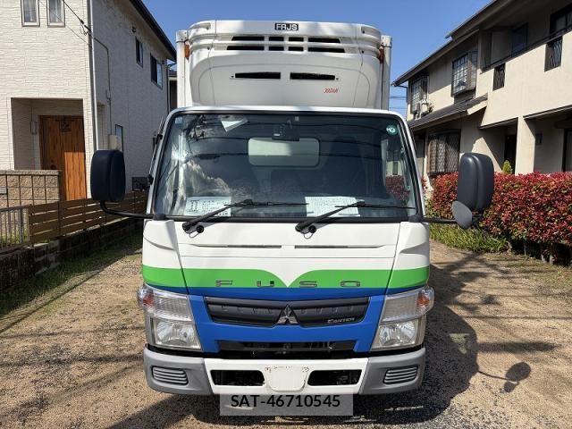 Mitsubishi CANTER 2011-12 6495842-5