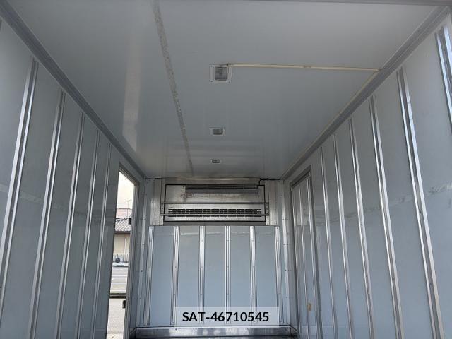 Mitsubishi CANTER 2011-12 6495842-8