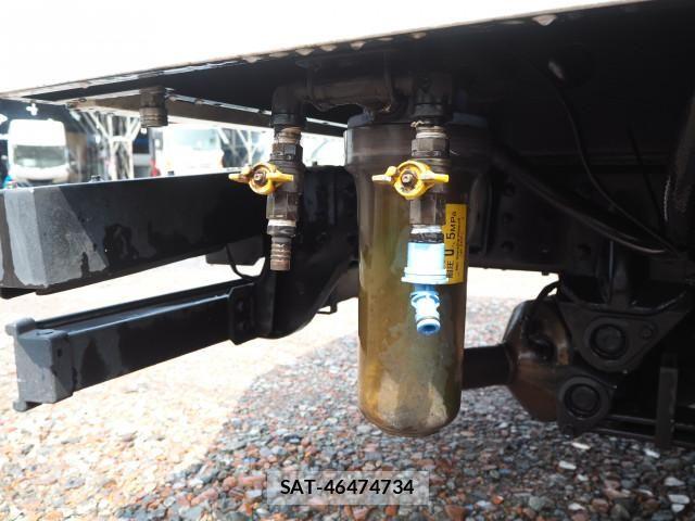 Mitsubishi CANTER 2012-07 6495798-19
