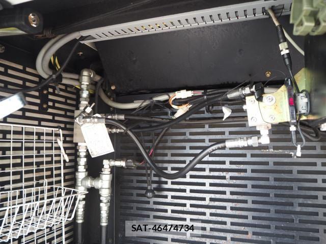 Mitsubishi CANTER 2012-07 6495798-26