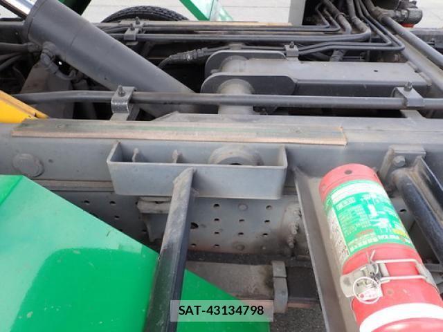 Mitsubishi CANTER 2015-08 6495799-9