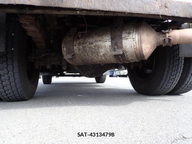 Mitsubishi CANTER 2015-08 6495799-16