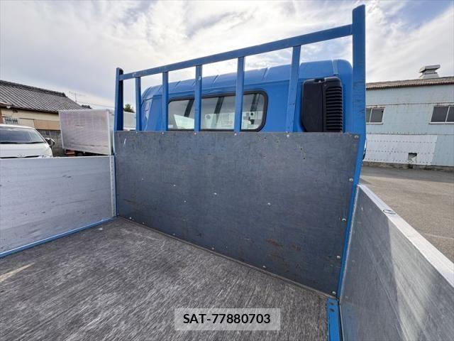 Mitsubishi CANTER 2017-02 6495818-10