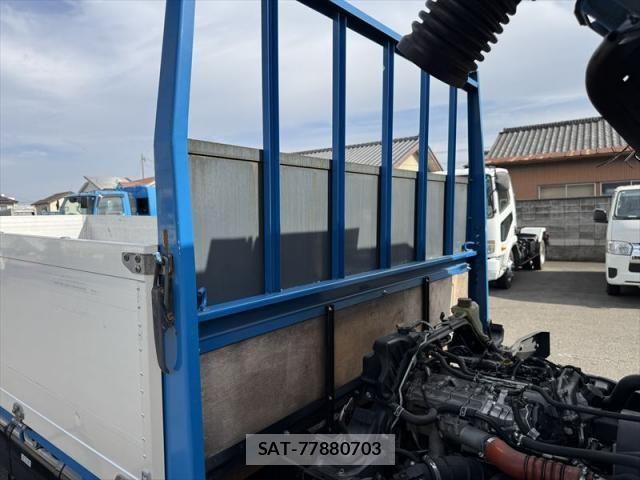 Mitsubishi CANTER 2017-02 6495818-11