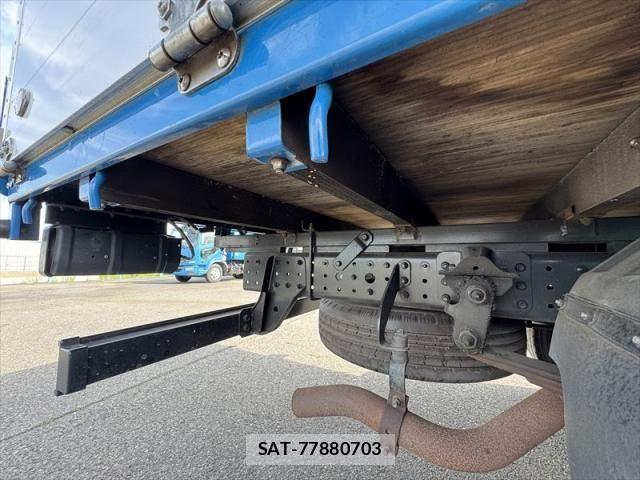 Mitsubishi CANTER 2017-02 6495818-15
