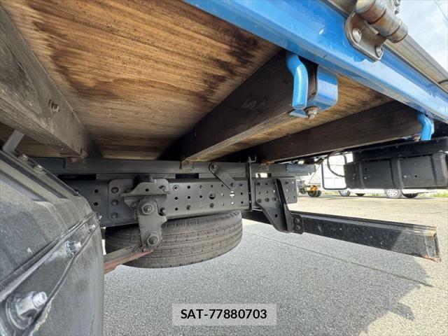 Mitsubishi CANTER 2017-02 6495818-16
