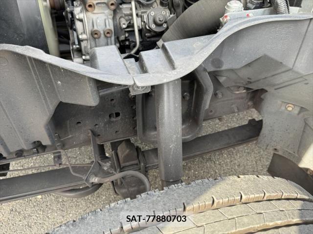 Mitsubishi CANTER 2017-02 6495818-18