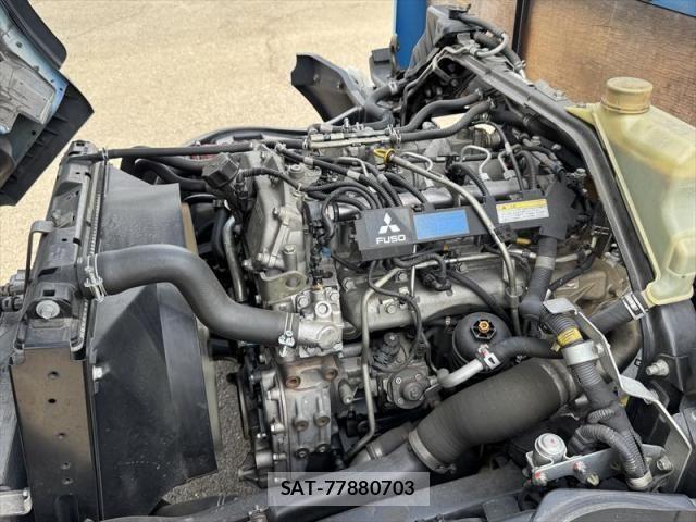 Mitsubishi CANTER 2017-02 6495818-20