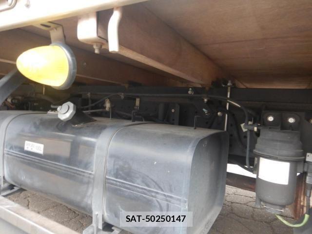 Mitsubishi CANTER 2016-05 6525784-9