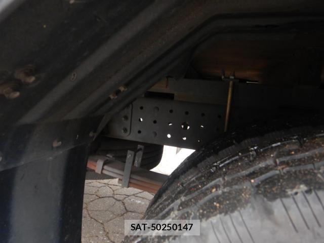 Mitsubishi CANTER 2016-05 6525784-12