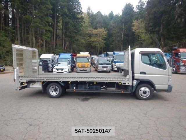 Mitsubishi CANTER 2016-05 6525784-6