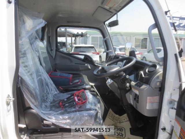 Mitsubishi CANTER 2023-06 6525772-13