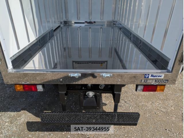 Mitsubishi CANTER 2026-01 6525770-11