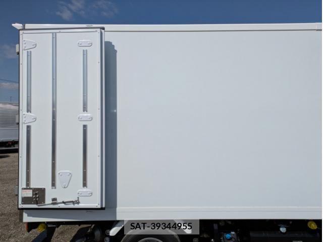 Mitsubishi CANTER 2026-01 6525770-25