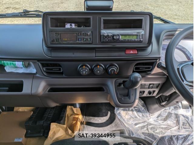 Mitsubishi CANTER 2026-01 6525770-26
