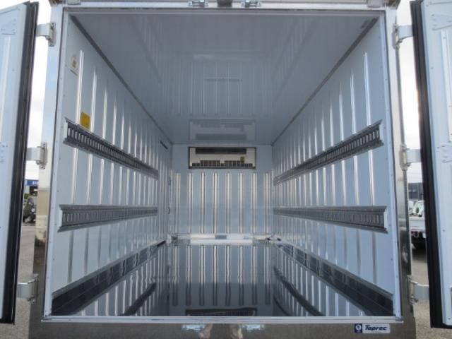 Mitsubishi CANTER 2025-09 6530255-9