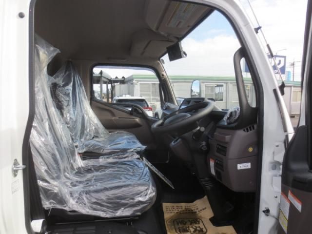 Mitsubishi CANTER 2025-09 6530255-15