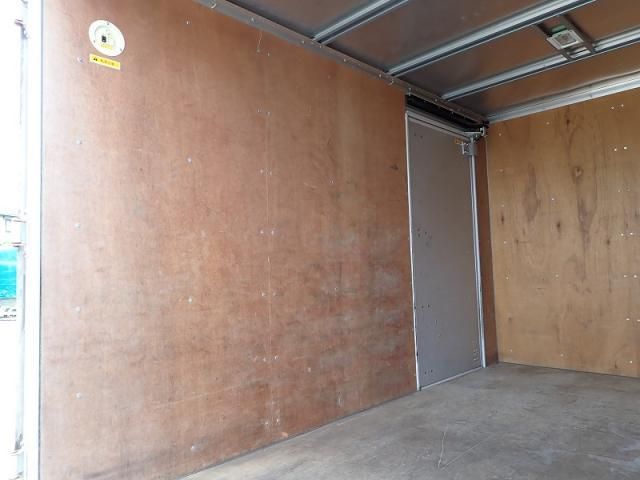 Mitsubishi CANTER 2019-06 6530270-10