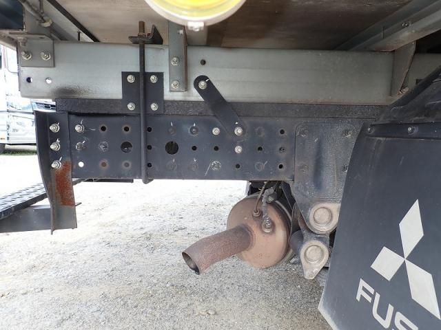 Mitsubishi CANTER 2019-06 6530270-19