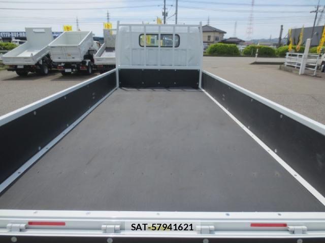 Mitsubishi CANTER 2024-11 6561872-9
