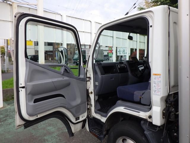 Mitsubishi CANTER 2006-10 6596188-24
