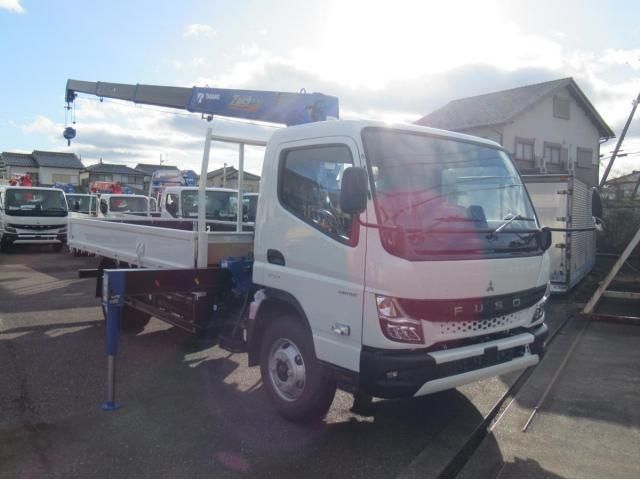 Mitsubishi CANTER 2025-12 6596105-1