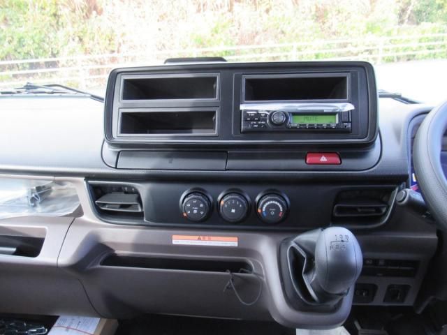Mitsubishi CANTER 2025-12 6596105-21