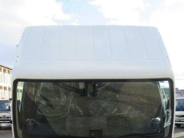 Mitsubishi CANTER 2025-12 6596105-6