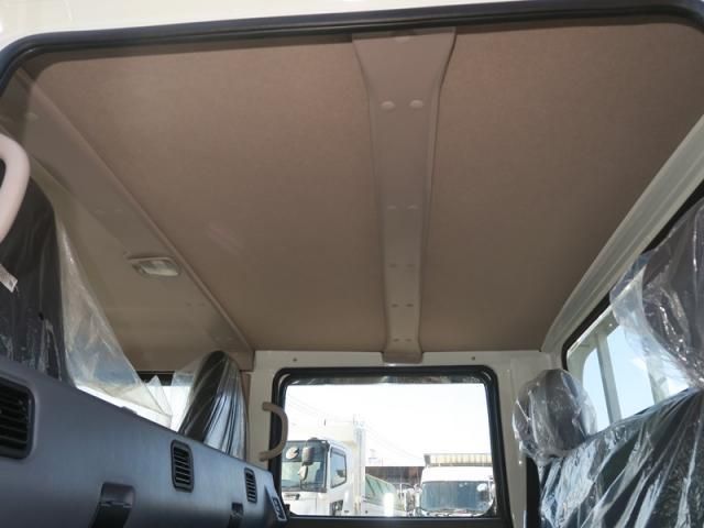 Mitsubishi CANTER 2025-08 6596130-16