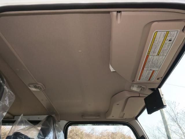 Mitsubishi CANTER 2025-08 6596130-17