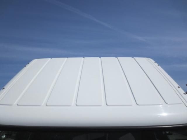 Mitsubishi CANTER 2016-02 6596185-16
