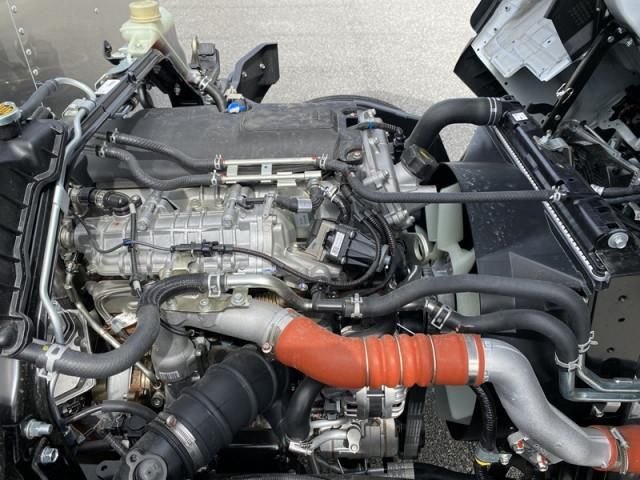 Mitsubishi CANTER 2025-10 6596119-11
