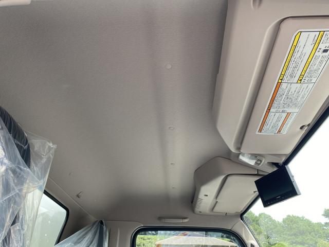 Mitsubishi CANTER 2025-10 6596119-14