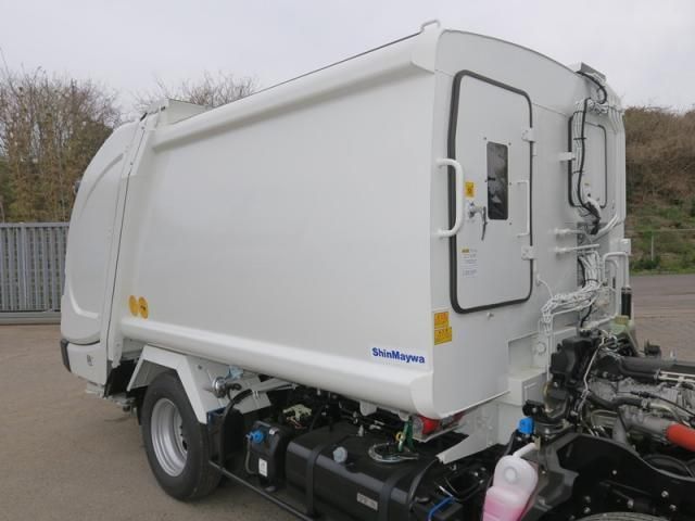 Mitsubishi CANTER 2025-03 6596099-11