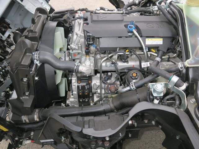 Mitsubishi CANTER 2025-03 6596099-21