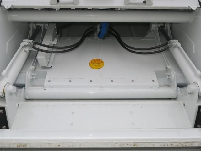 Mitsubishi CANTER 2025-03 6596099-6