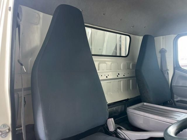 Mitsubishi CANTER 2014-02 6596191-19