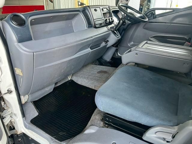 Mitsubishi CANTER 2014-02 6596191-22