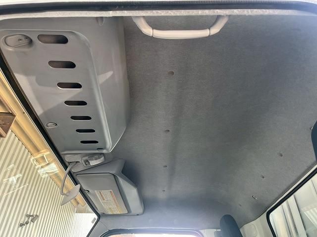 Mitsubishi CANTER 2014-02 6596191-24